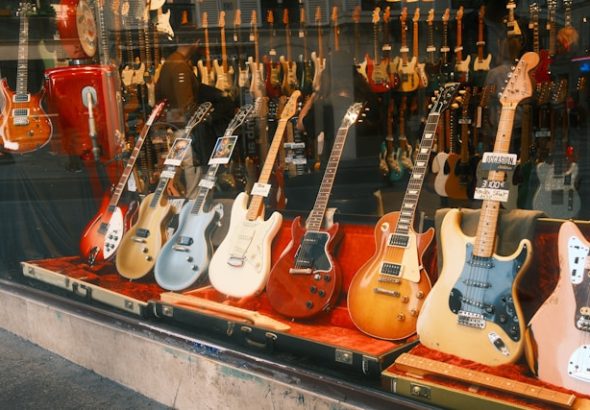 Bisnis toko alat musik